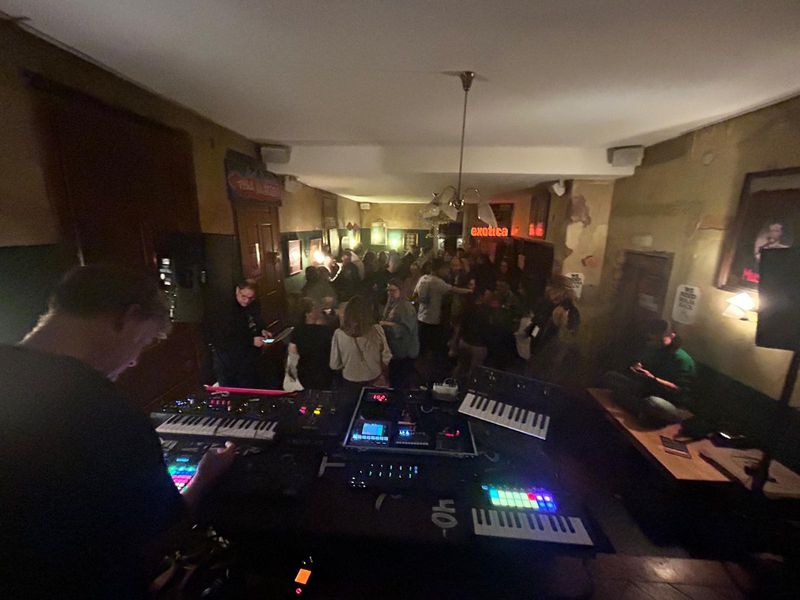 Whats App Image 2025 04 18 at 18.16.33 (2)